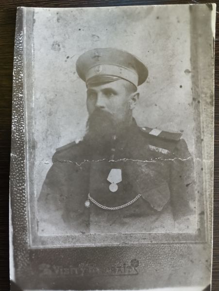 Файл:Павлов Емельян Леонтьевич (1874).jpg