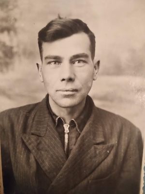 Берген Петр Петрович (1923).jpg