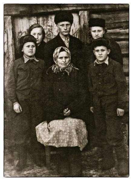 Файл:Семья Николая.jpg