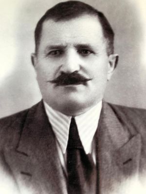 Бегларян Арташ Нерсесович (1900).jpg