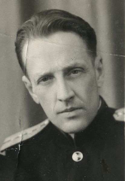 Файл:Майфат Валентин Деонисович (1907).jpg