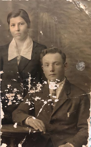 Файл:Сергеевы Александр с женой Еленой.jpg