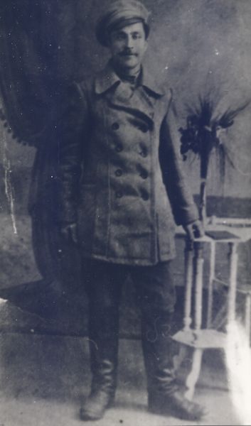 Файл:Дразков Иван Яковлевич (1898).jpg