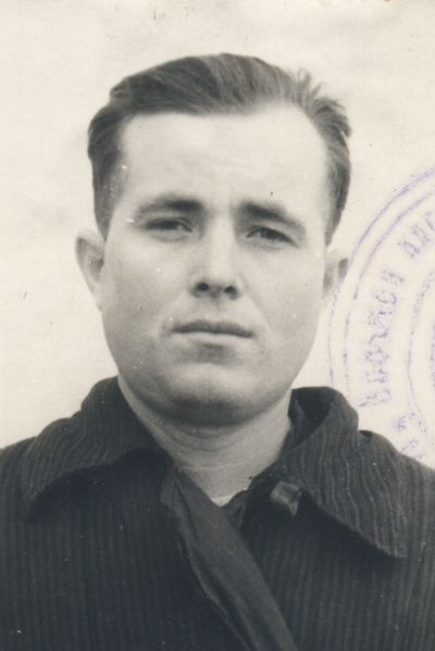 Файл:Земсков Борис Николаевич (1923).jpg