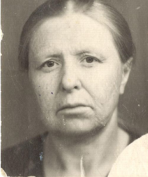 Файл:Киселева Антонина Михайловна (1911).jpg