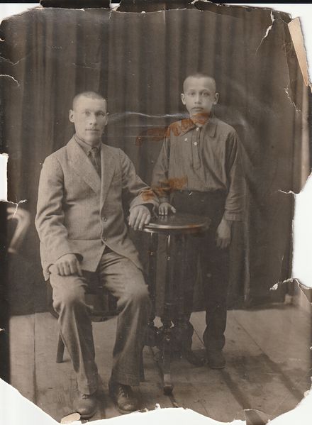 Файл:Бабушкин Кирилл Симонович (1887).jpg