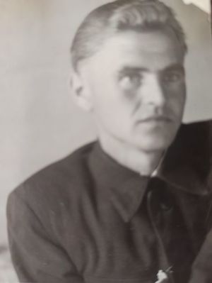 Тидман Николай Францевич (1914).jpg