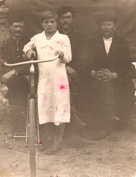 Файл:Богданов Егор Федорович (1890) 1.jpg