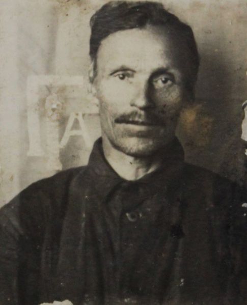 Файл:Захаров Василий Ефимович (1882).JPG