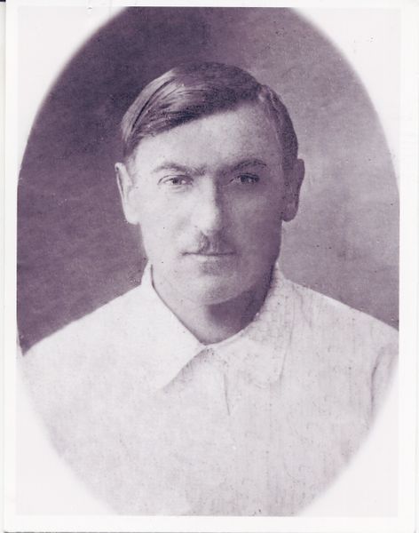 Файл:Мацук Григорий Гаврилович (1894).jpg