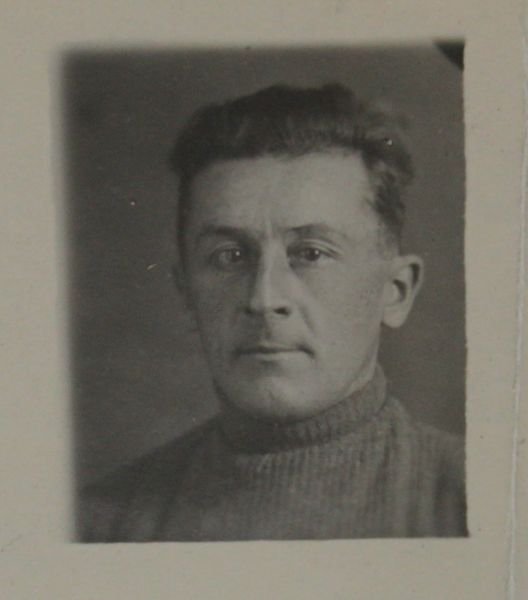 Файл:Андреев Владимир Васильевич (1904).JPG