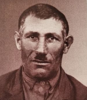 Бит-Лазарь Ишма Саратович (1892).jpg