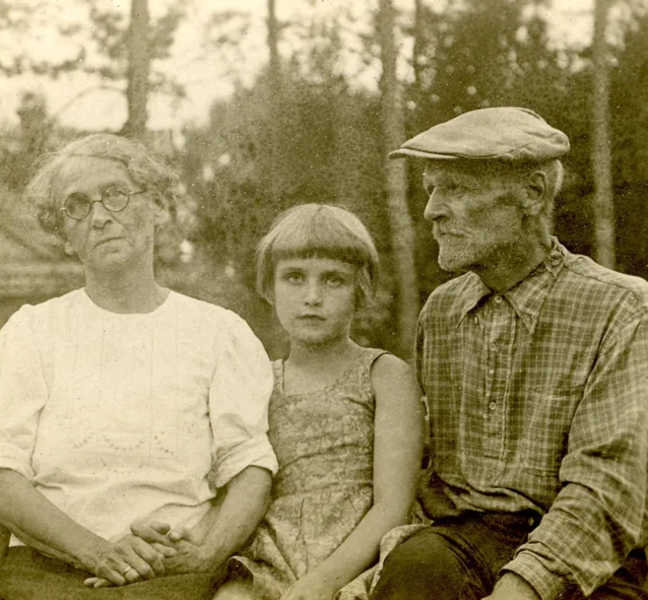 Файл:Поляков послед фото.png