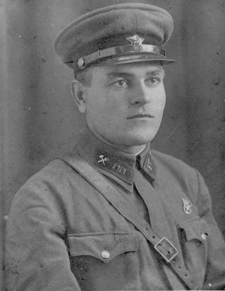 Файл:NK Padyukov, 1942.jpg