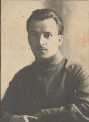 Мухтаров Кашаф Гильфанович (1896).jpg
