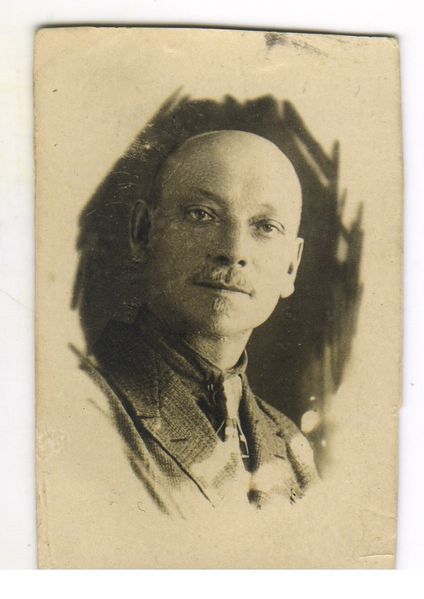 Файл:Лавров Александр Яковлевич (1881).jpg
