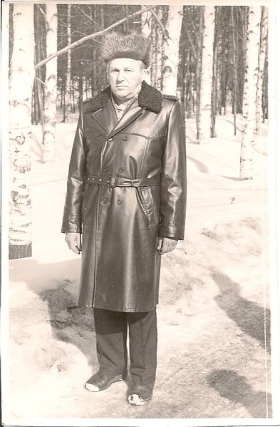 Файл:Дядя Коля0001.jpg