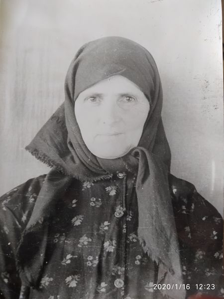 Файл:Чапанова Захрат Созбековна (1913).jpg