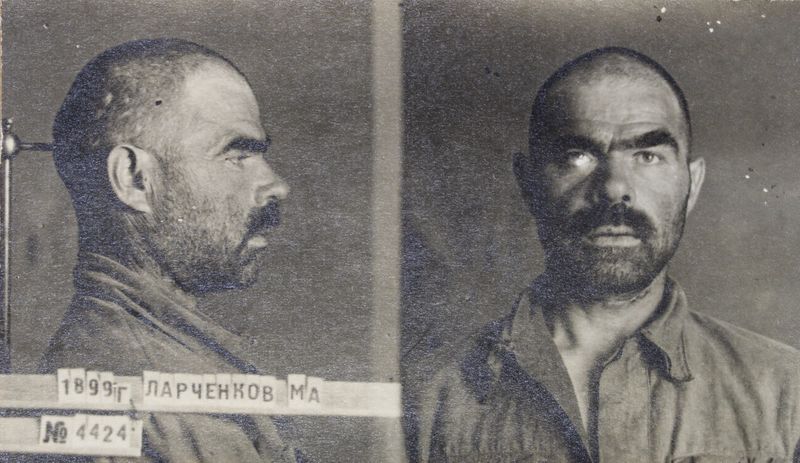 Файл:Ларченков Михей Андреевич (1899).JPG