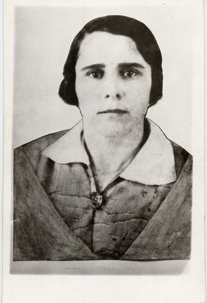 Эмих-Капустина Эмма Александровна (1903).jpg