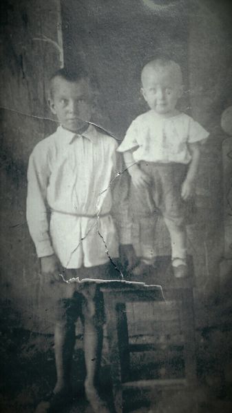 Файл:Голиковы Владислав и Алексей.jpg