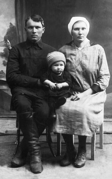 Файл:Коваленко ИА 1904 1937.jpg