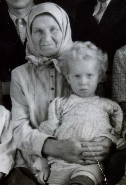 Файл:Ершова Анастасия Степановна (1877).jpg