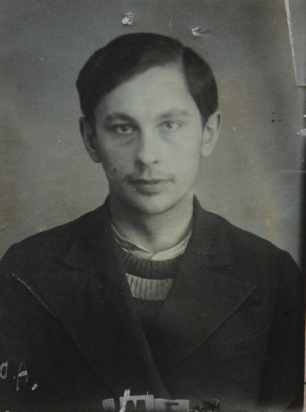 Файл:Меснянкин Юрий Александрович (1914).JPG