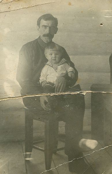 Файл:Коновалов Иван Михайлович (1895).jpg