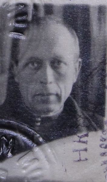 Файл:Линк Александр Фердинандович (1899).JPG