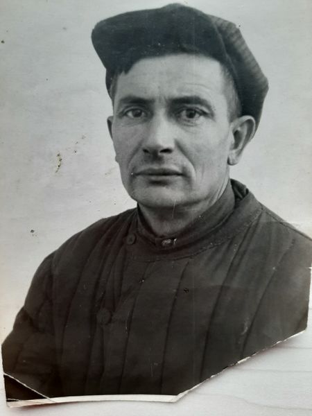 Файл:Киндер Андрей Егорович (1910).jpg