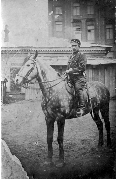 Файл:Миллер Яков Георгиевич (1904).jpg