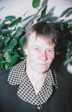 Трейзе Лидия Генриховна (1938).jpg