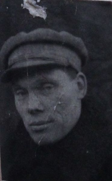 Файл:Меринов Иван Сергеевич (1894).JPG