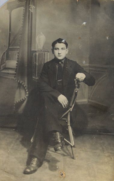 Файл:Асташев Александр Сергеевич (1899).JPG