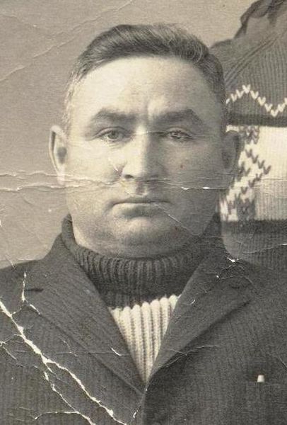 Файл:Сампиев М.jpg