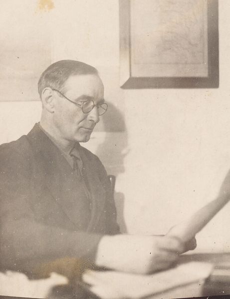 Файл:Малявкин Николай Иванович (1897).jpg