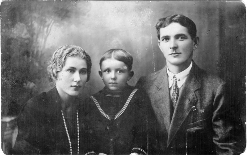 Файл:Foma i Nina 1937.jpeg