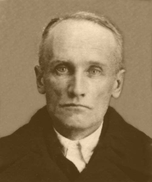 Файл:Петровский Михаил Александрович (1887) 1.jpg