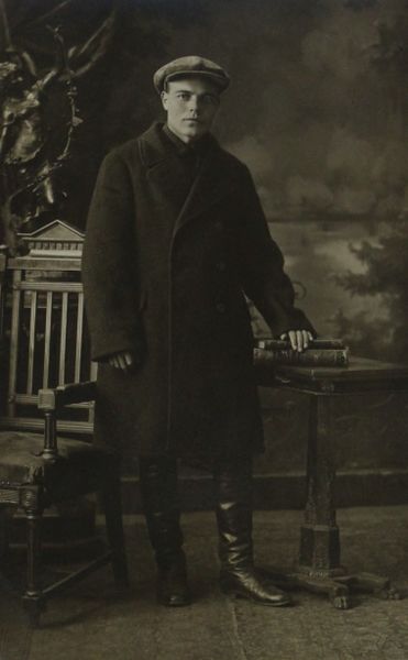 Файл:Кузьмин Иван Иванович (1906).JPG