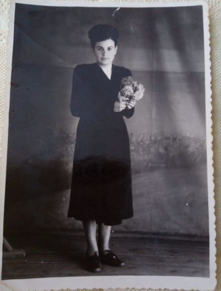 Файл:Беккер Ольга Вильгельмовна (1927).jpg