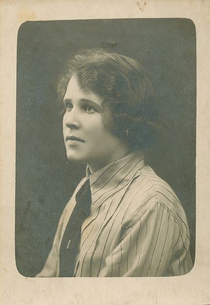 Файл:Поплавская(Кудинова) Александра Семеновна (1895).jpg