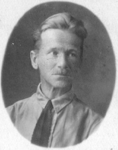 Файл:Сурьянинов Алексей Алексеевич (1886).jpg