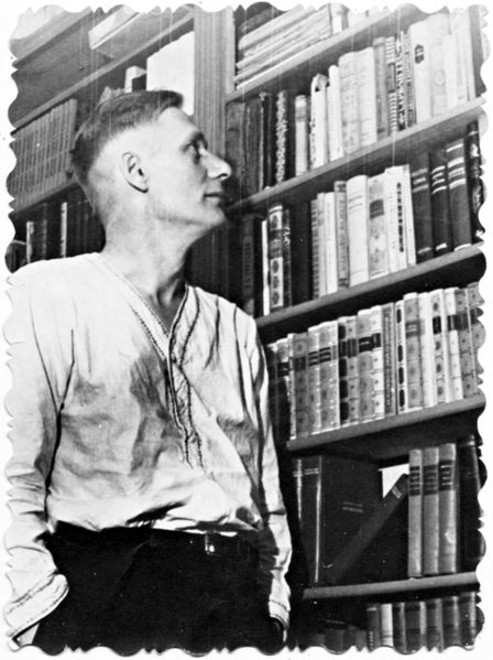 Файл:Устинович Николай Станиславович (1912) 3.jpg