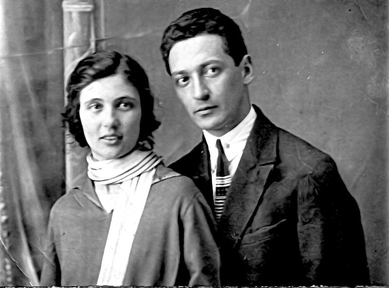 Файл:Неверодская Роза Григорьевна (1907).jpg