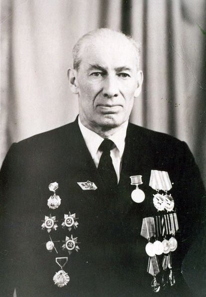 Файл:Михаил Дмитриевич-орденоносец.jpg