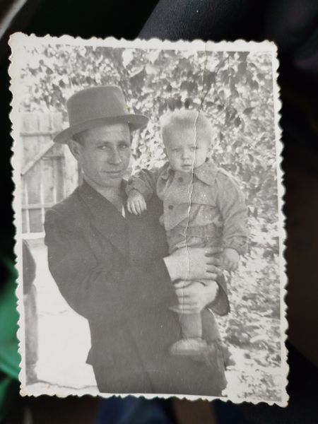 Файл:Резнер Виктор Иванович ().jpg