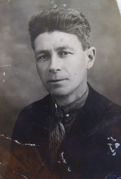 Файл:Ерохов Петр Андреевич (1894).JPG