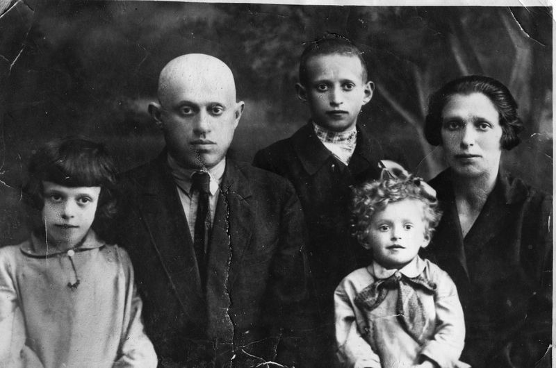 Файл:Минц Г,Е.-1938.jpg