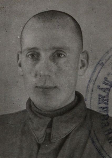 Файл:Мальцев Сергей Владимирович (1912).JPG